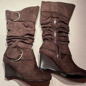 Size 10 wedge boots